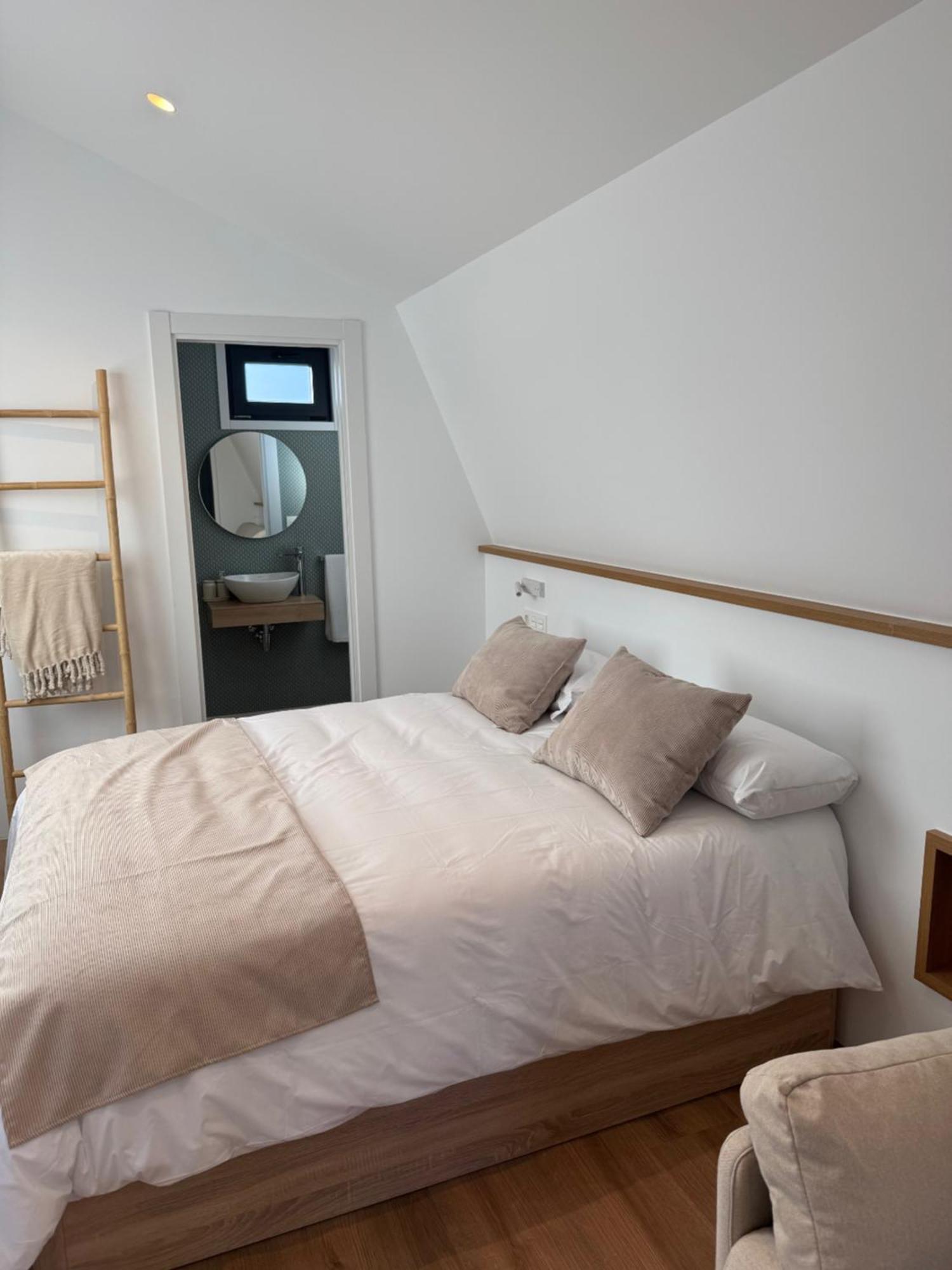 Luar Do Sarela & Suites Conjo Екстериор снимка