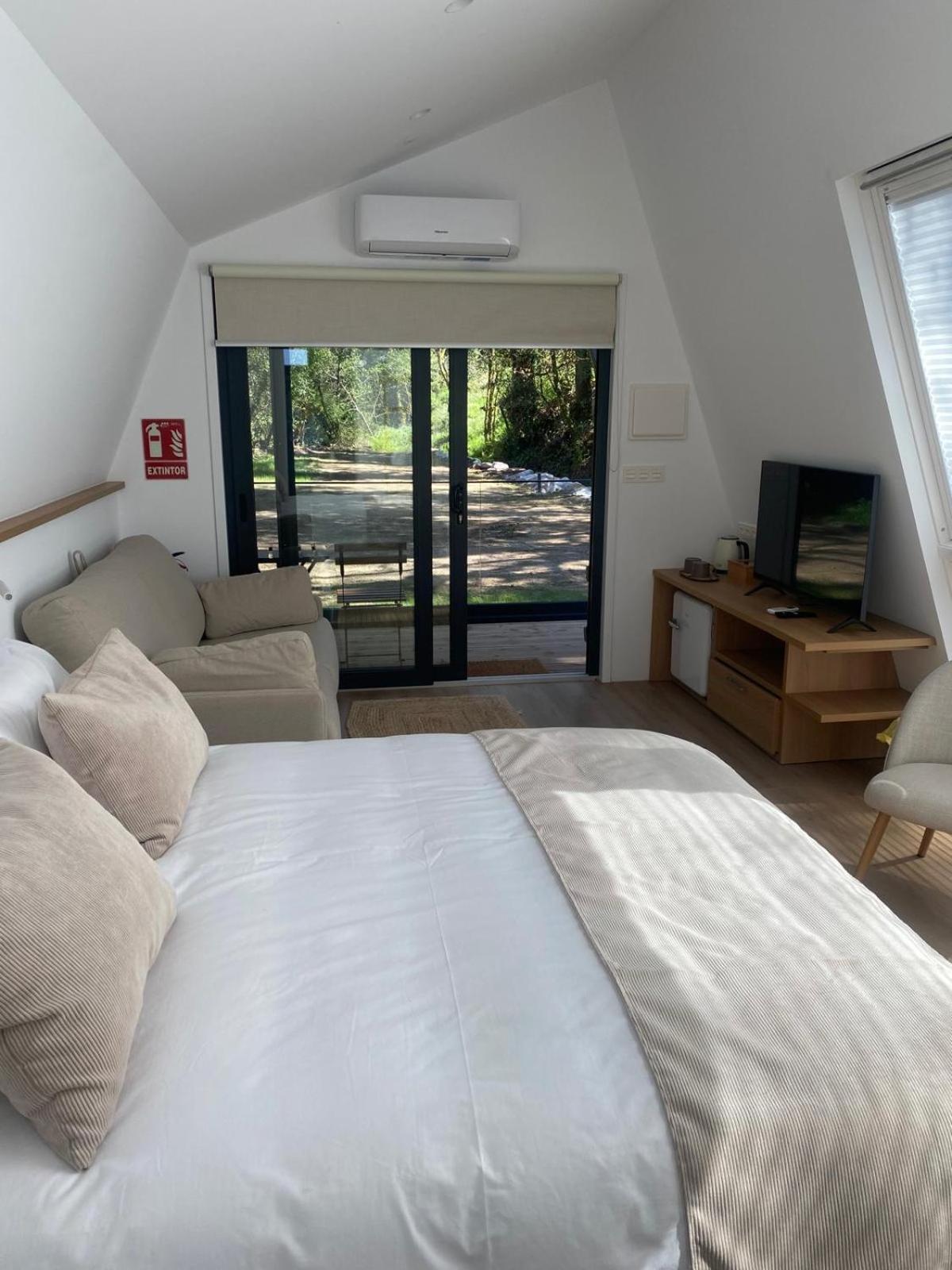Luar Do Sarela & Suites Conjo Екстериор снимка