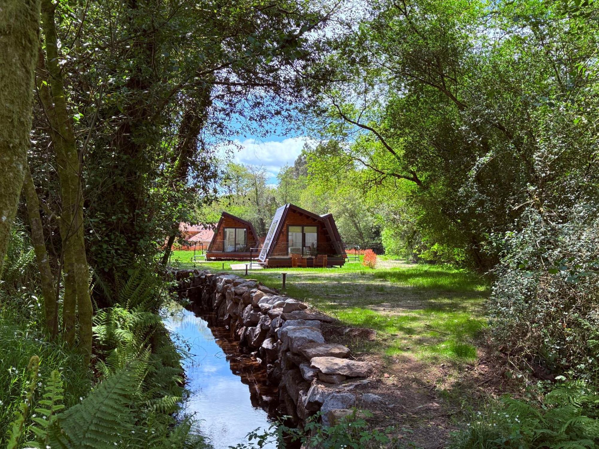 Luar Do Sarela & Suites Conjo Екстериор снимка